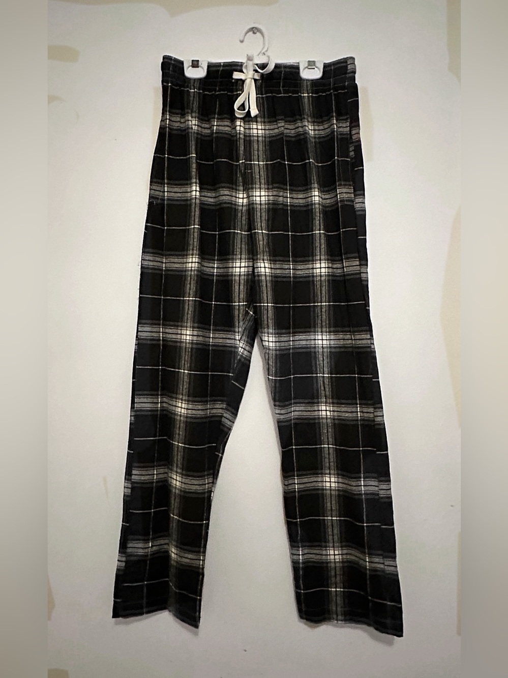 Black & White Plaid Men's Lounge Pants